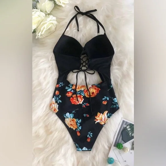 Cupshe Black Floral One-Piece Swimsuit - Picture 8 of 13